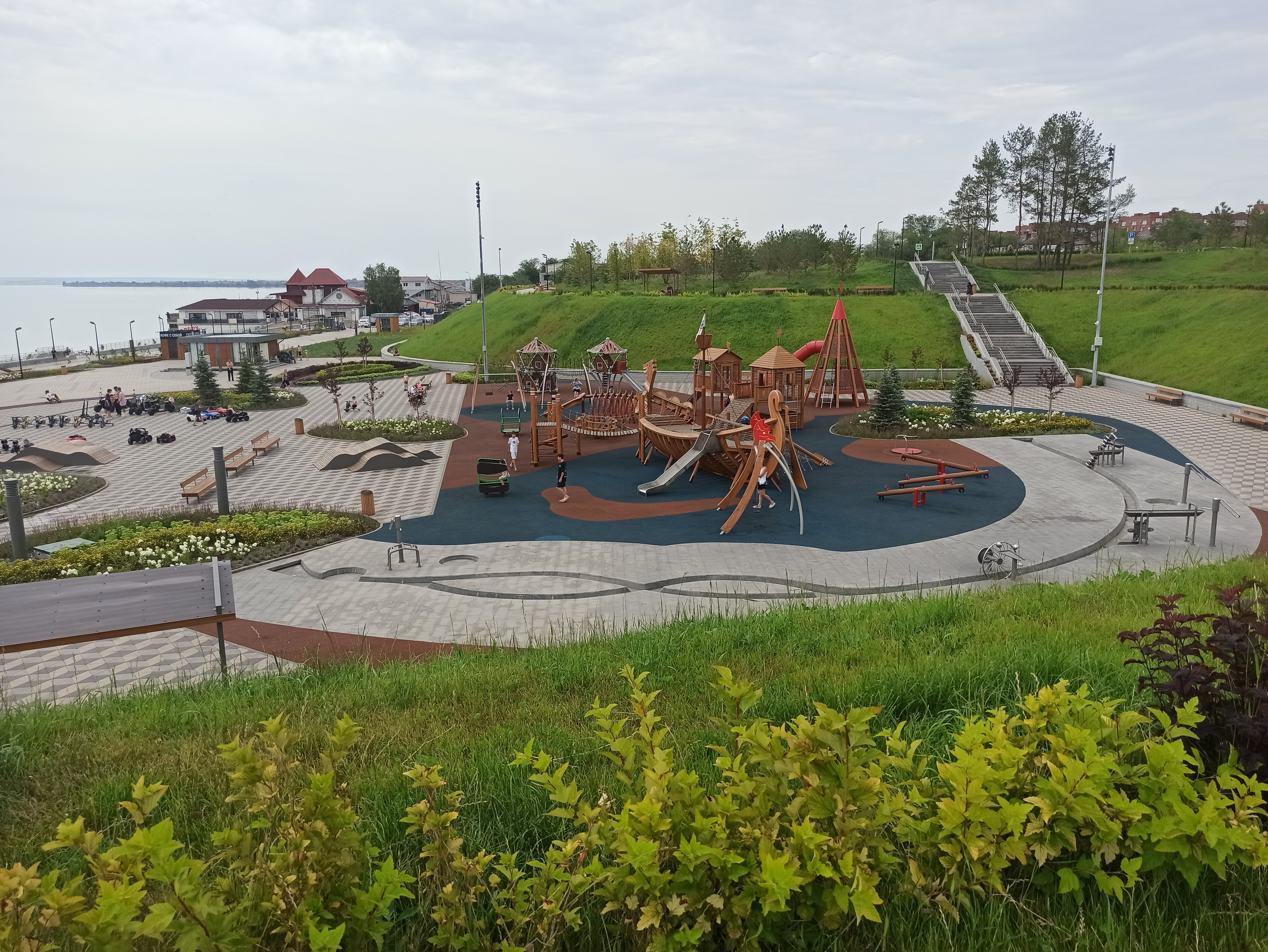 Прибрежный парк тольятти фото Reviews of Pribrezhniy Park, Samara Region, gorodskoy okrug Tolyatti, Avtozavods