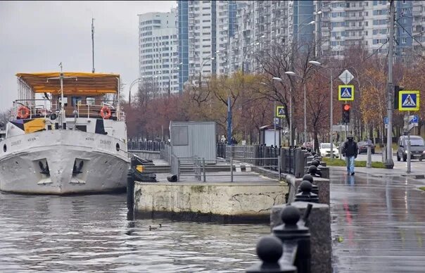 Причал кленовый бульвар москва нагатинская набережная фото МЕСТО ВСТРЕЧИ ВСЕХ ПОКАТУШЕК. НАГАТИНСКАЯ НАБЕРЕЖНАЯ, Д. 40, ПЕРЕСЕЧЕНИЕ С КЛЕНО