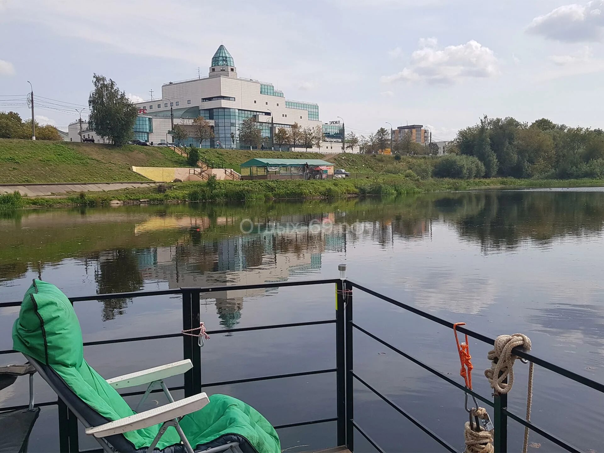 Причал наб реки тьмаки 15 тверь фото Аренда судна "Берсерк" - не Яхта! Отдых на Волге