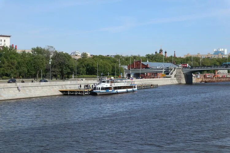 Причал новоспасский москва краснохолмская набережная фото Новоспасский мост причал фото YugNash.ru