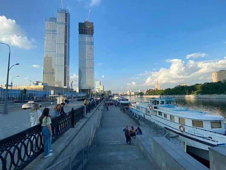 Причал сити экспоцентр москва краснопресненская набережная фото Panorama: Причал Сити - Экспоцентр, landing stage, wharf, Moscow, Krasnopresnens