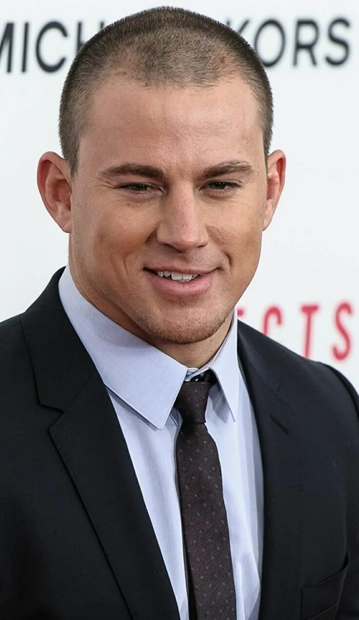 Прическа 0.9 0.9 мужские Channing Tatum Modern short hairstyles, Channing tatum, Mens hairstyles