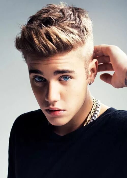 Прическа 17 лет Pin on Justin Mens hairstyles, Justin bieber lyrics, Justin bieber new album