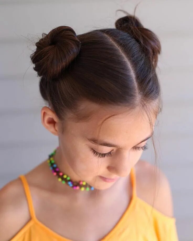 Прическа 2 хвостика для девочек Hair & Kids Fashion on Instagram: "Pigtail buns for Abella! Just wanted to say t