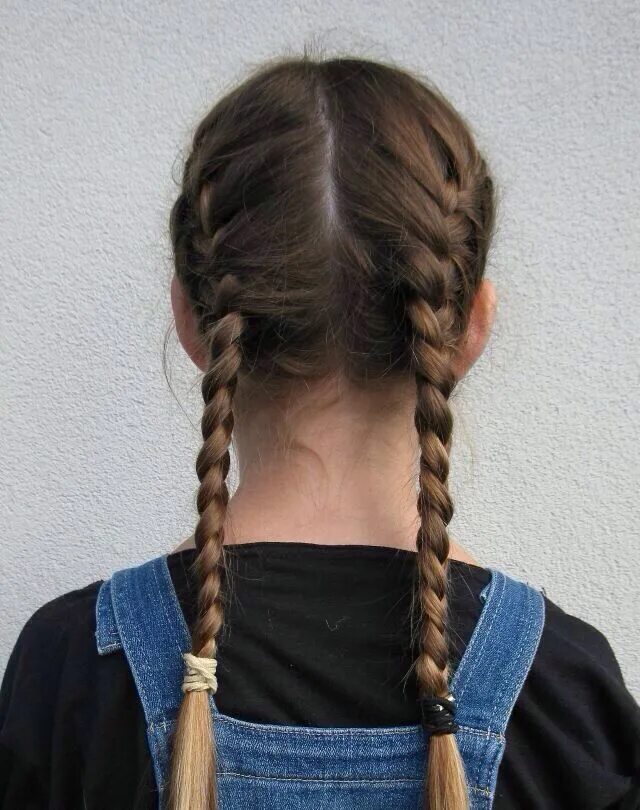 Прическа 2 косички Never too old for braids Hair trends, Beautiful braids, Plaits hairstyles