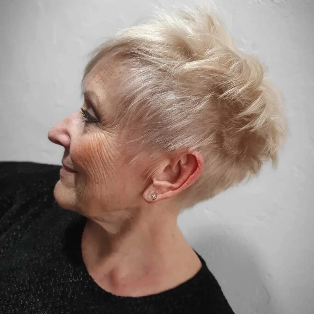 Прическа 60 тонкие волосы 30 Volumizing Short Haircuts for Women Over 60 with Fine Hair