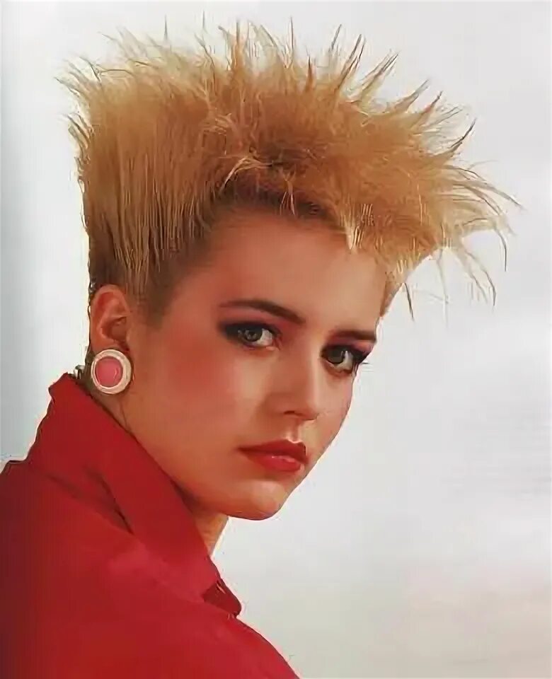 Прическа 90 х годов на короткие волосы 80s hairstyle 64 80s short hair, 80s hair, Rock hairstyles