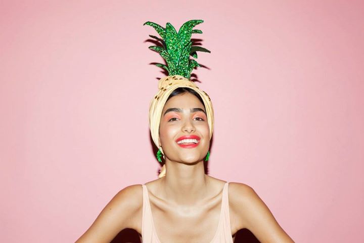 Прическа ананас женская Why not go fruit-themed? Too much? I don' think so. Carmen miranda, Pina colada,