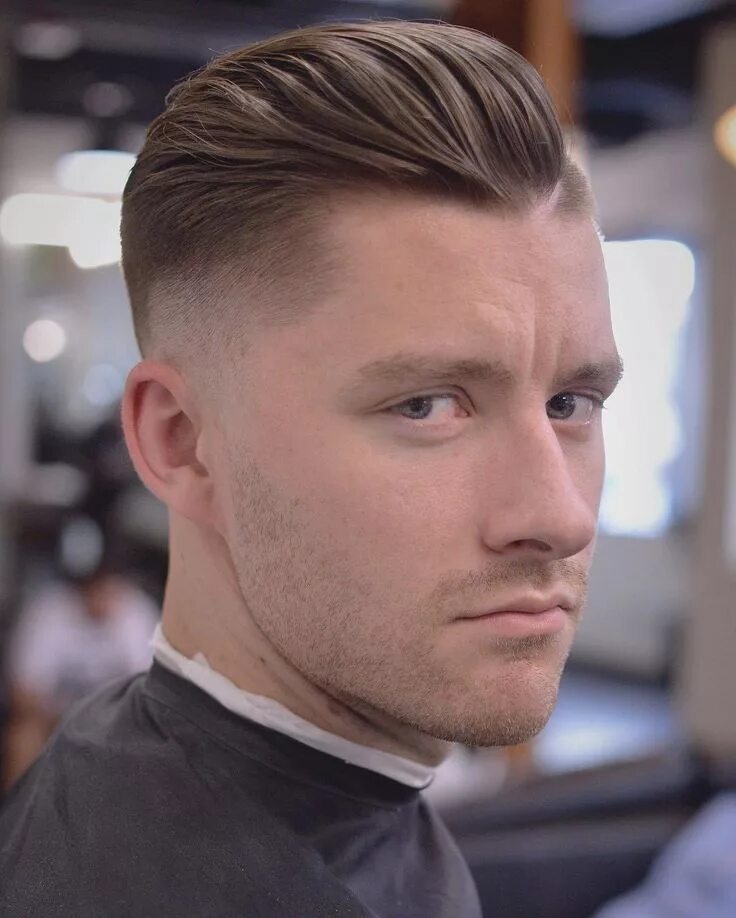 Прическа андеркат фото Loose Textured Skin Fade Pompadour with a Shaved in Part Haircuts for men, Mens 