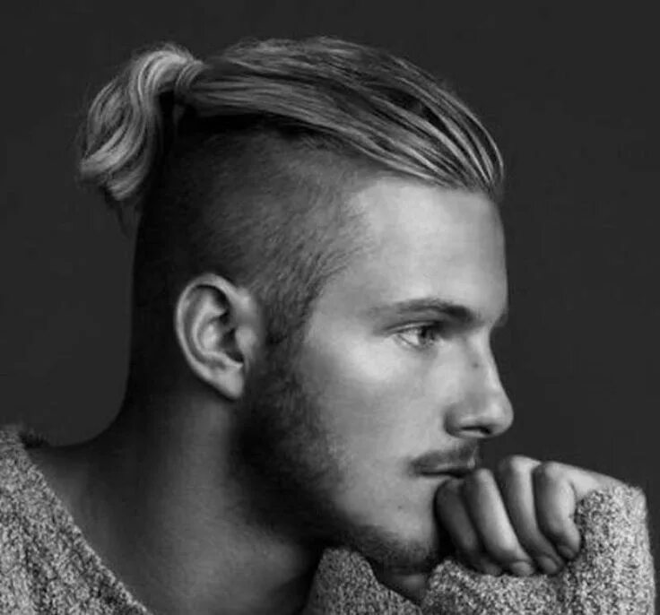 Прическа андеркат мужская длинная 15 Best Man Bun Undercut Hairstyles - Men's Hairstyle Tips Long hair styles men,