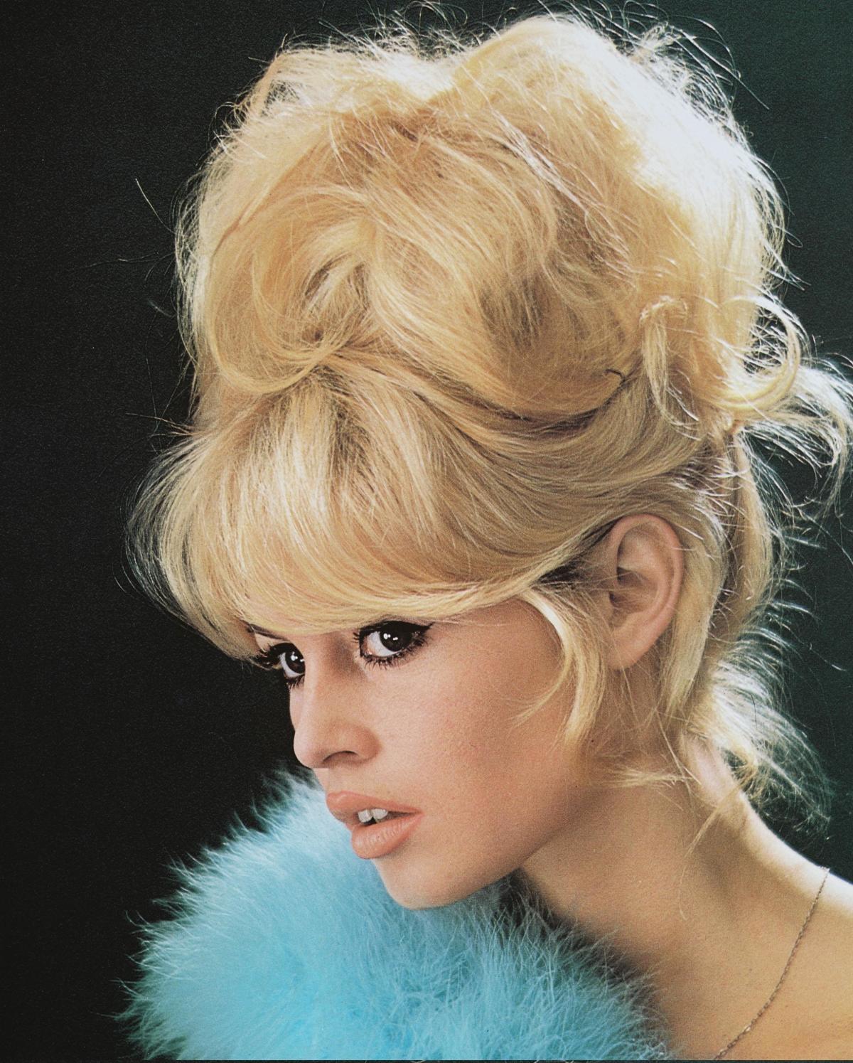 Прическа бабетта фото 60 х Mary Greenwell's Masterclass: Brigitte Bardot