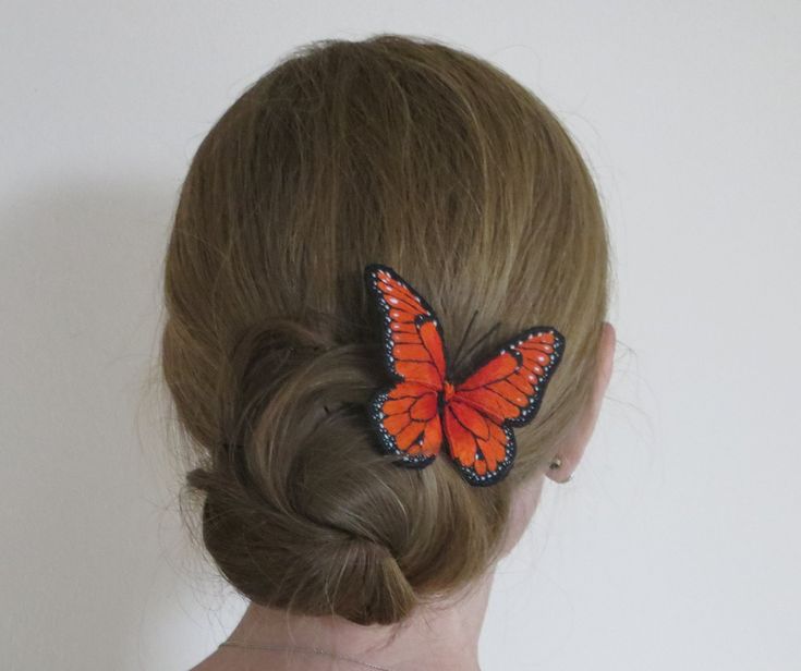 Прическа бабочка для девочки пошагово This item is unavailable Etsy Butterfly hair clip, Butterfly hair, Stumpwork