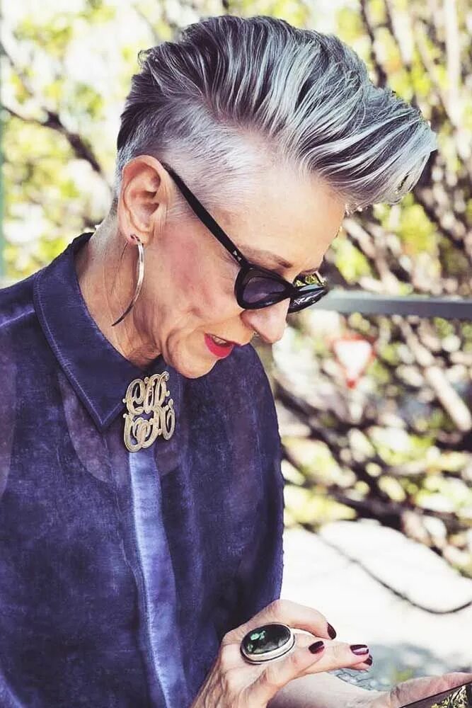 Прическа бабушки фото 85 Short Hairstyles For Women Over 50 to Try In 2024 Edgy hair, Short grey hair,