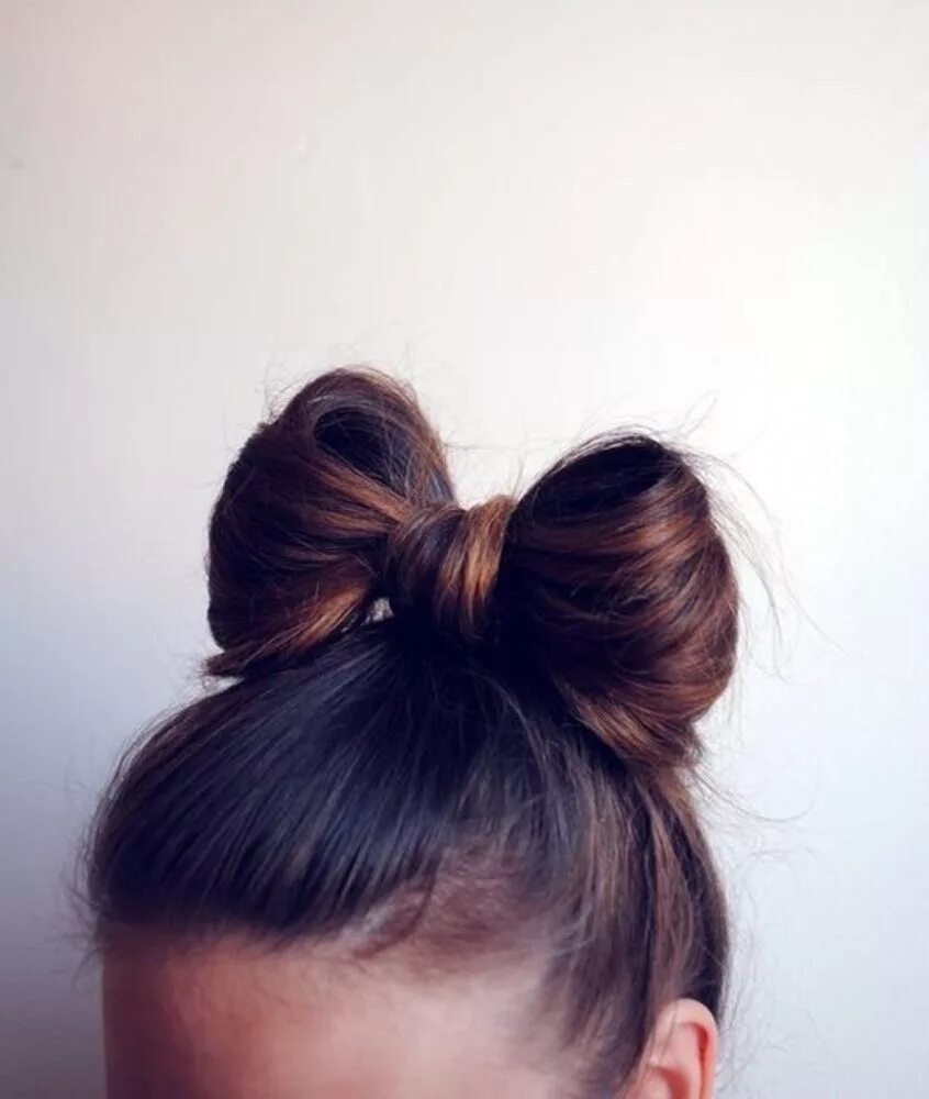 Прическа бант для девочки на длинные How To: Bow Bun Hair inspiration, Long hair styles, Girl hairstyles