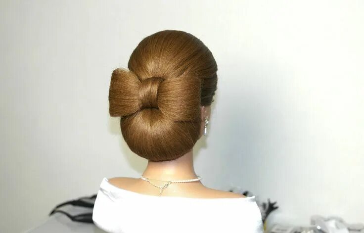 Прическа бантик Hair bow tutorial. Hairstyles for long hair Hair styles, Bridal hair inspiration