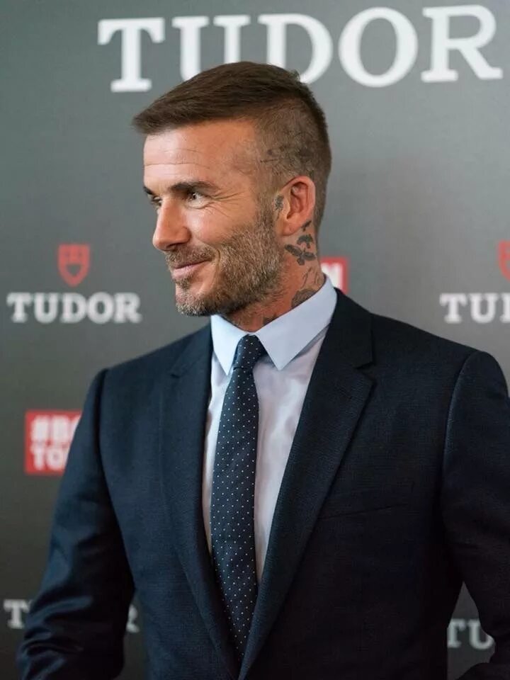 Прическа бекхэма короткая Pin di David Beckham su David Beckham Capelli corti, Tagli di capelli, Tagli di 