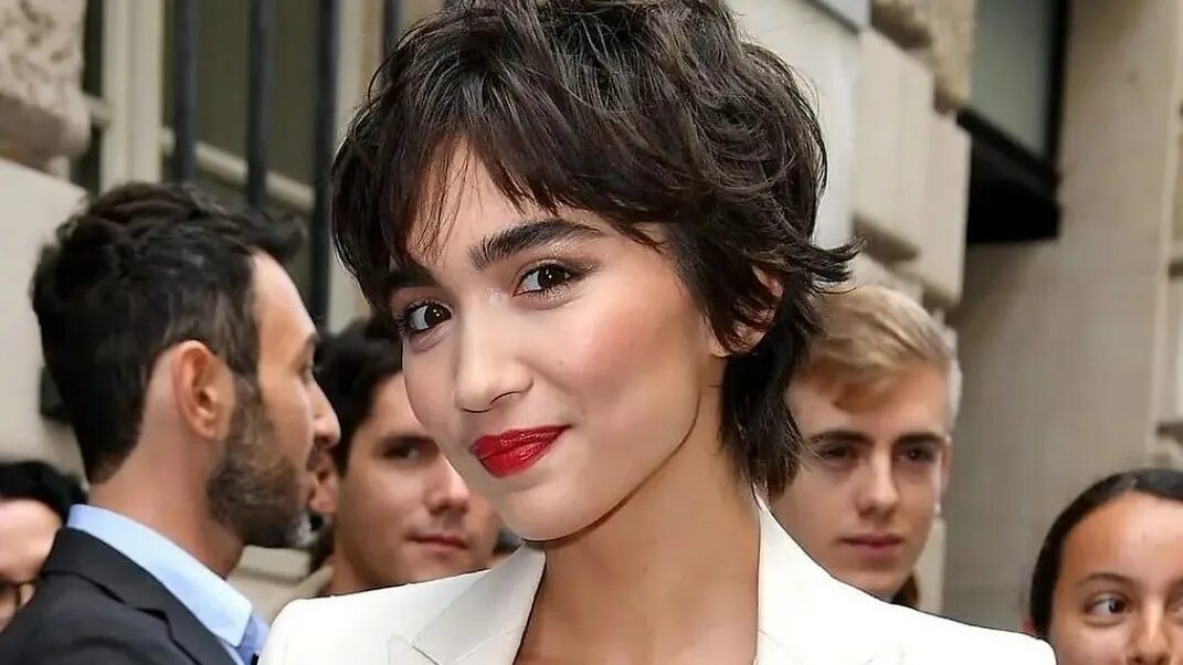 Прическа бикси фото Entre le mulet et la pixie cut : voici la mixie, la coupe de cheveux qui sera la