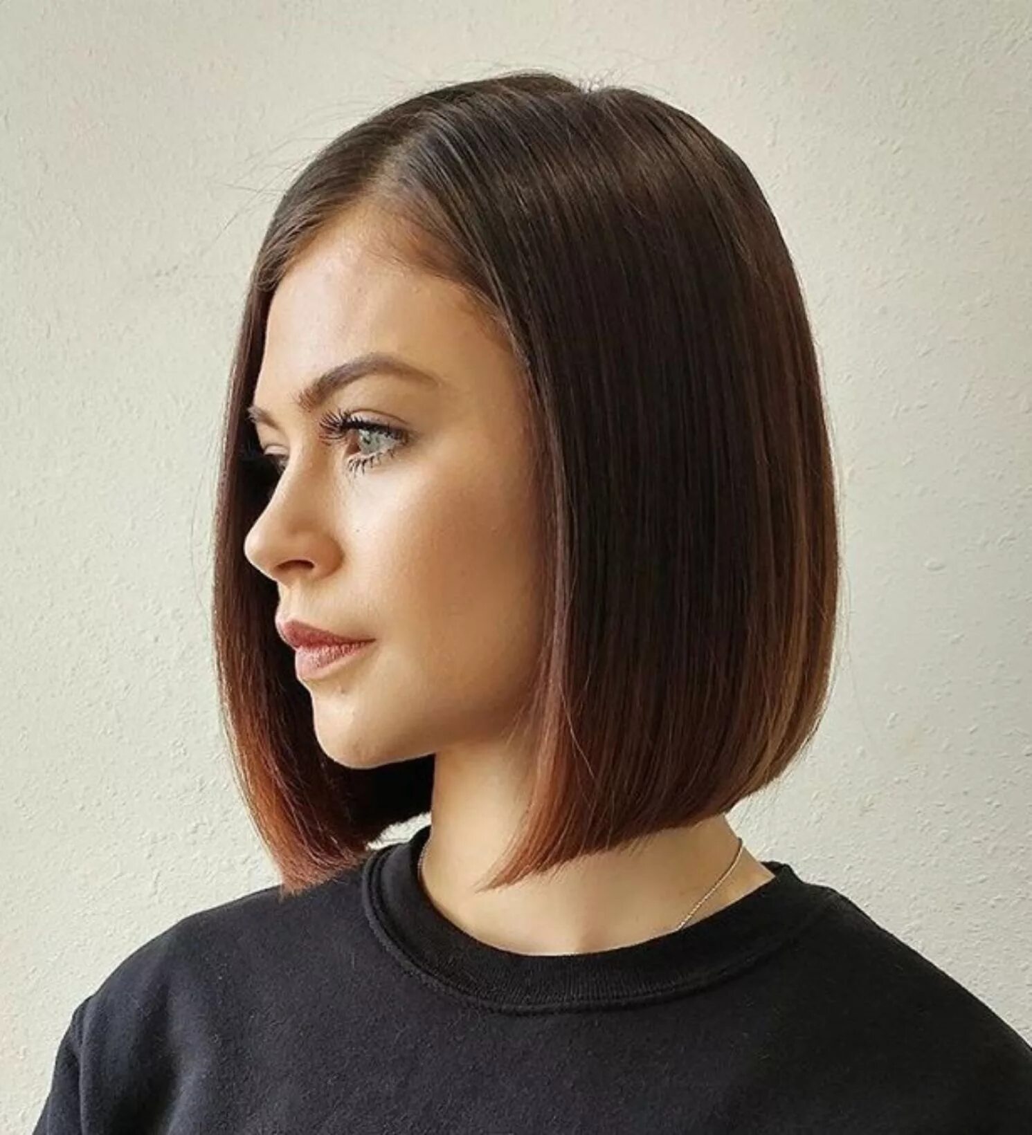 Прическа боб каре без челки 50 Spectacular Blunt Bob Hairstyles Blunt bob hairstyles, Blunt bob haircuts, Th