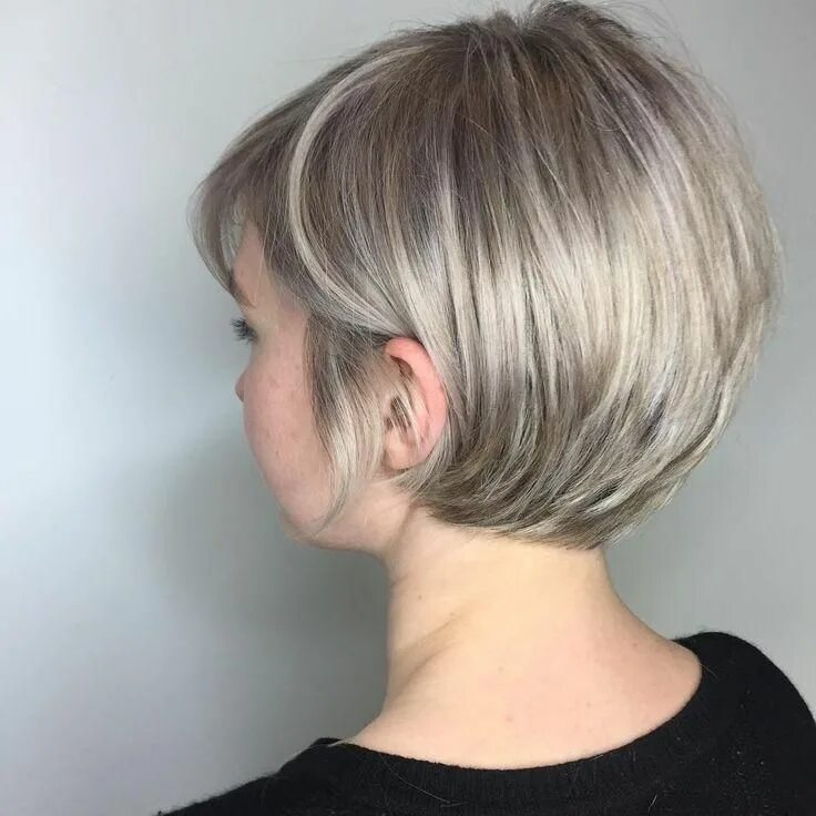 Прическа боб каре на короткие волосы Collection of Medium Pixie Haircuts 2018 ideas Short hair styles for round faces