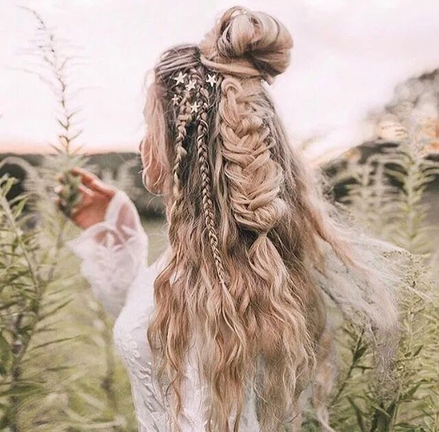 Прическа бохо длинные волосы Pin by Ellie Lazarus on *hair* Braided hairstyles, Hair styles, Unique braided h