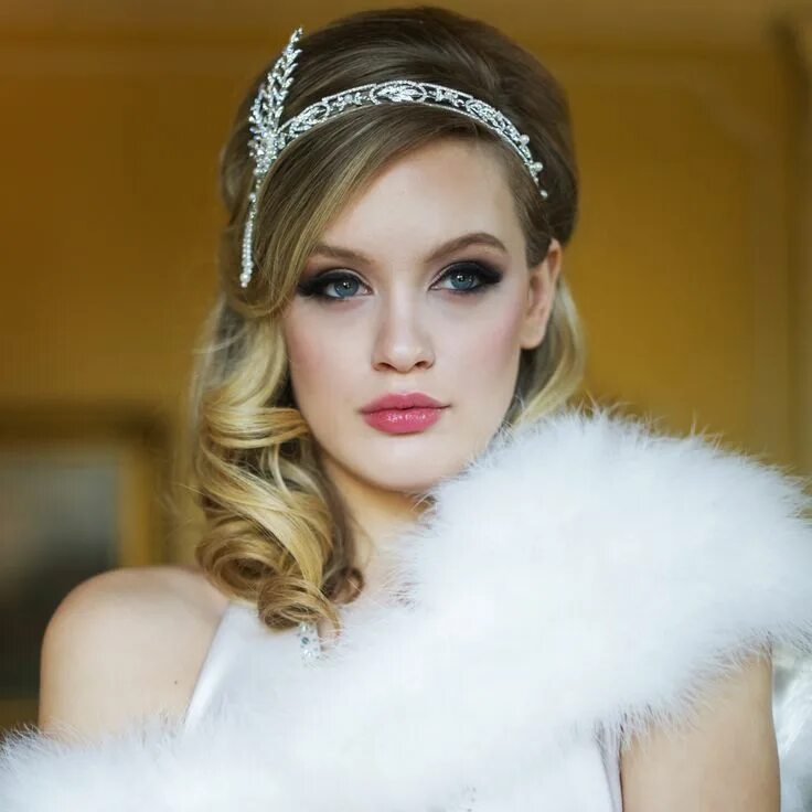 Прическа чикаго на длинные волосы Lovely Art Deco...at Angela Marie. Gatsby hair, Vintage wedding hair, Great gats