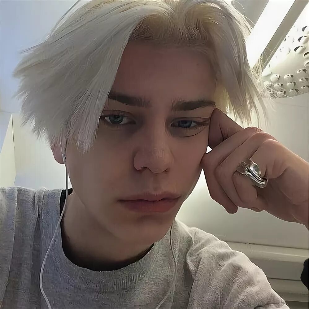 Прическа дед инсайд длинная Pin by Fluuqq Lou on BOY Blonde boys, Grunge hair, Boy hairstyles