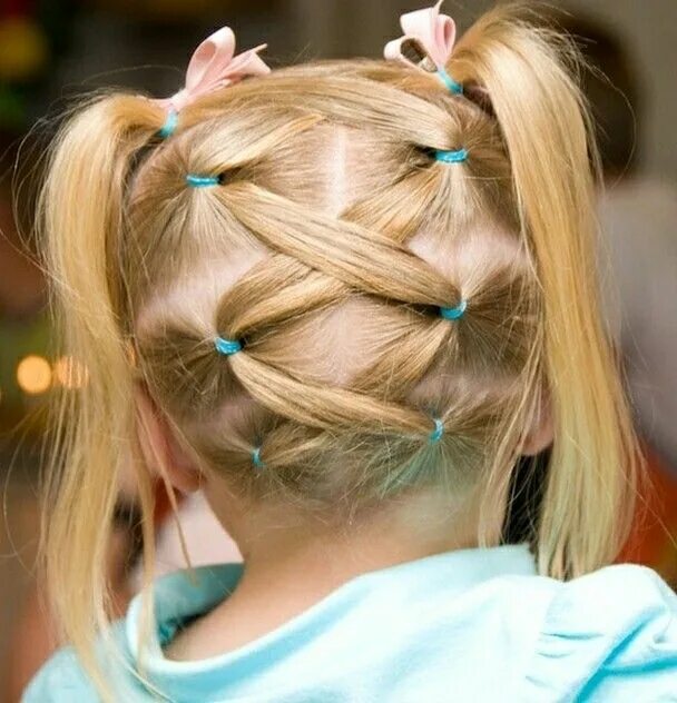 Прическа детская на короткие волосы с резиночками Pin by Crystal Rongey on hair ideas Girl hair dos, Hair today, Kids hairstyles