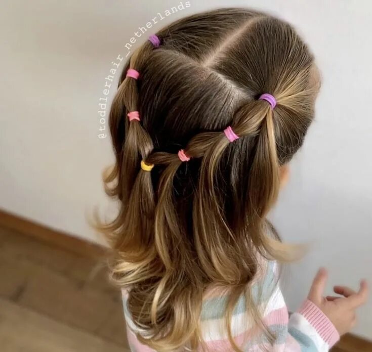 Прическа девочке на длинные тонкие волосы Причёска Toddler hairstyles girl fine hair, Toddler hairstyles girl, Lil girl ha