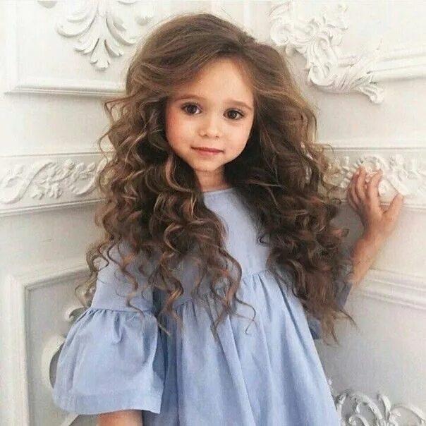 Прическа девочке на длинные волосы кудри Pin by Мафтуна on дети Long hair styles, Hair styles, Beauty