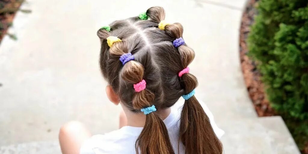 Прическа девочке с резинками на волосах Низкие хвостики с резинками Kids hairstyles, Hair styles, Hair wrap