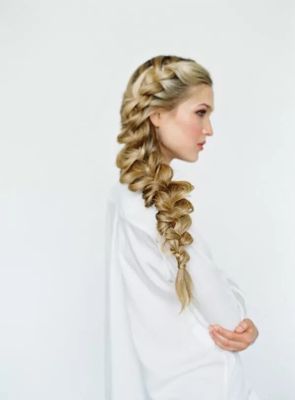 Прическа длинные косички The Romantic Side Braid #inspiration #hair #hairstyle #braid Long hair styles, H