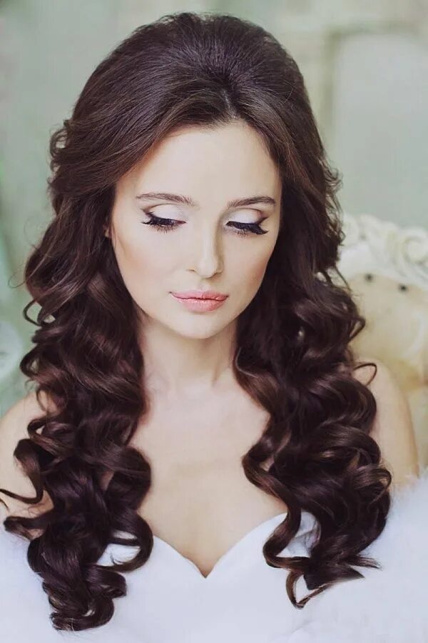 Прическа длинные локоны фото Pin by Barbarian Style on Best hairstyles Wedding hairstyles, Curly wedding hair