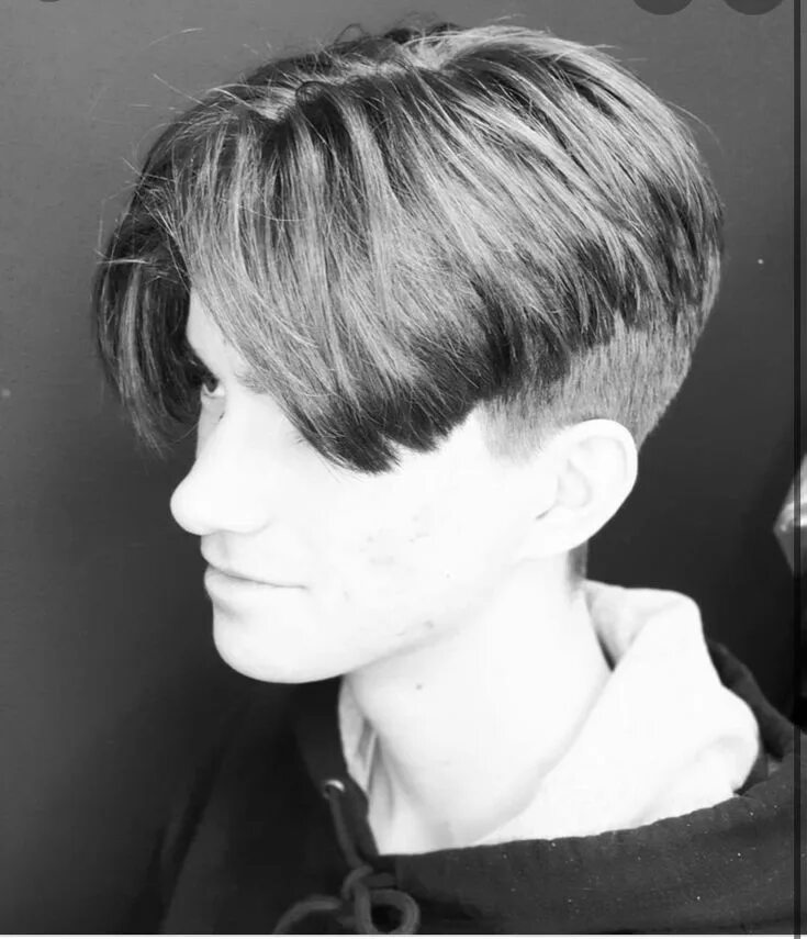 Прическа длинные шторки Pin by Richy M on Frisuren in 2022 Fade haircut, Mens hairstyles, Middle part ha