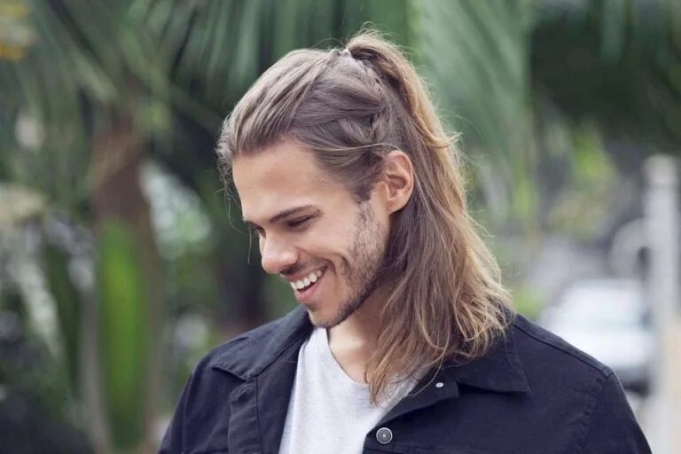 Прическа длинные волосы мужская хвостик 50+ Ways to Style Long Hair for Men Man of Many