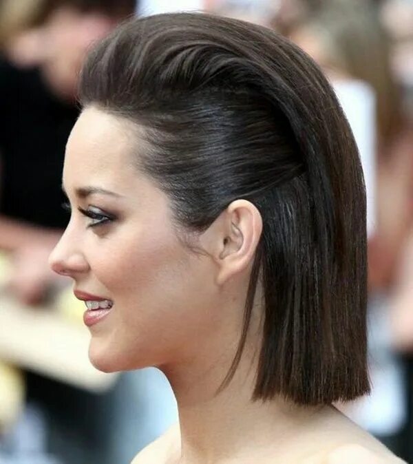 Прическа длинные волосы назад faux-hawk-hairstyle-and-haircut-14 Prom hairstyles for short hair, Formal hairst