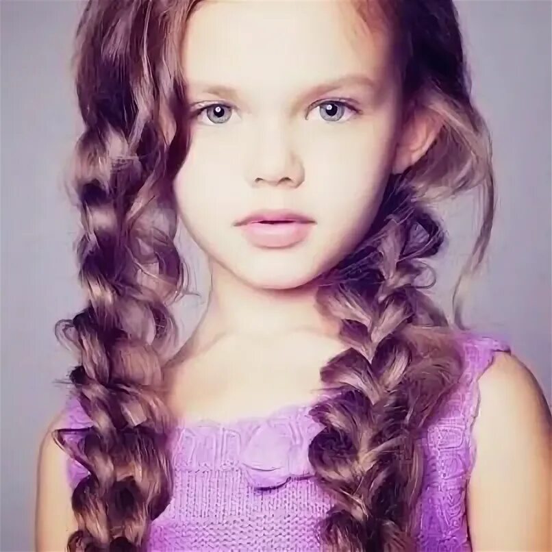 Прическа для десятилетней девочки Kislányok és #fonatok... / Little girls and #braids Hair styles, Hair beauty, Gi