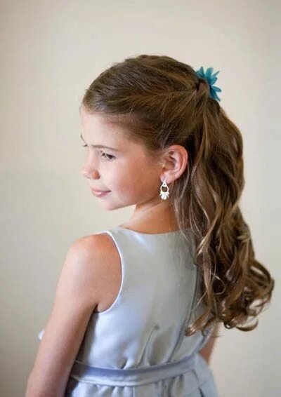 Прическа для девочки 10 лет на длинные 50 Cute Hairstyles For Little Girls Styling Tips For Kids Junior bridesmaid hair