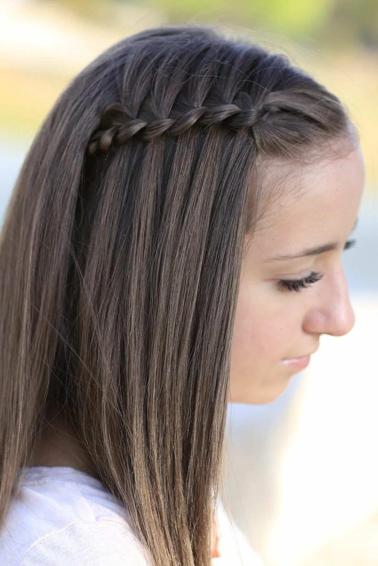 Прическа для девочки 16 лет waterfall braid - Google Search Cute girls hairstyles, Medium hair styles, Trend