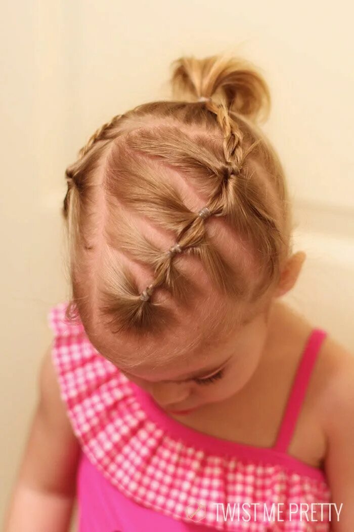 Прическа для девочки на тонкие жидкие волосы Twist Me Pretty Baby hairstyles, Girl haircuts, Kids girl haircuts