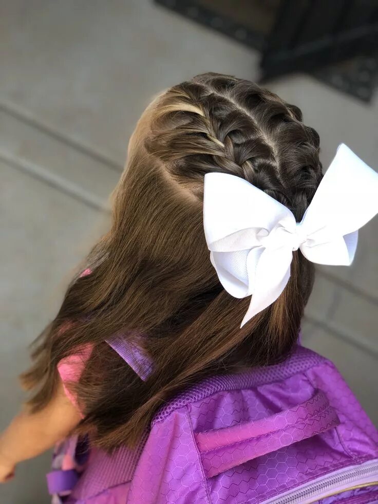 Прическа для девочки с 1 бантом Pinterest Girl hair dos, Flower girl hairstyles, Kids hairstyles