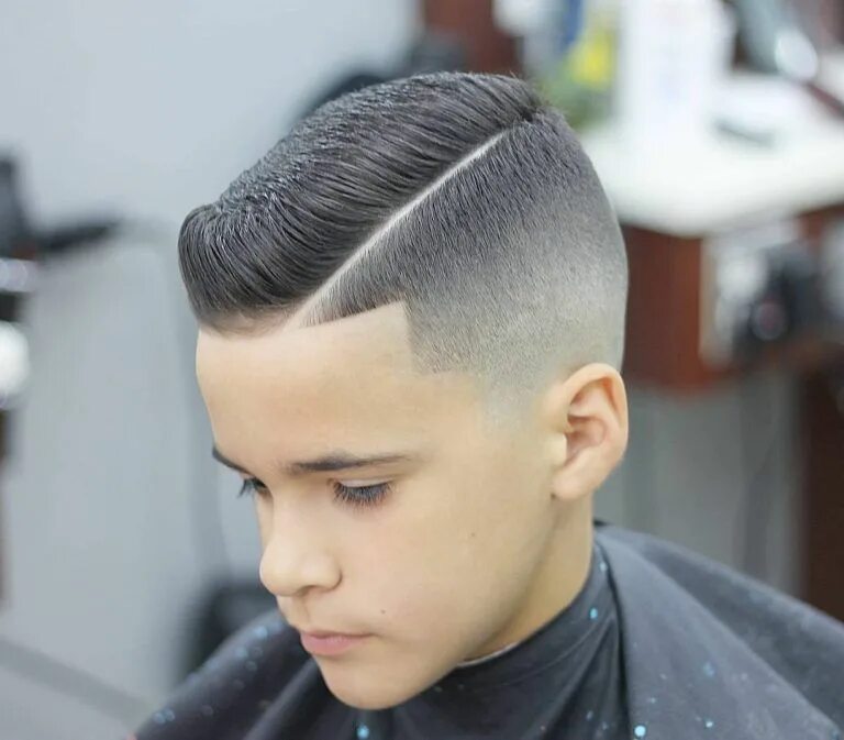 Прическа для девочки с пробором 22 New Boys Haircuts for 2019 Side part hairstyles, Boys fade haircut, Side part