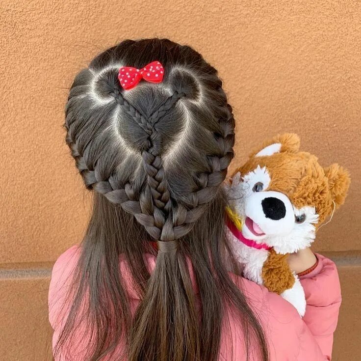 Прическа для девочки сердечко Pin by Mayra Gomez on Kids Hairstyle Cute hairstyles for kids, Kids hairstyles, 