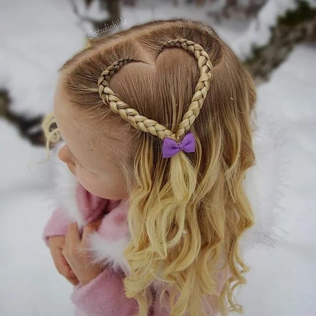 Прическа для девочки сердечко Hair style from @studiohilde - Hair styles from Instagram Valentines hairstyles,