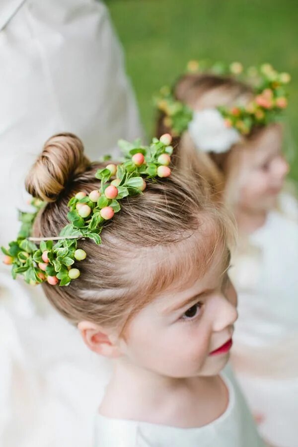 Прическа для девочки цветок Oxnard, California Wedding from Birds of a Feather Flower girl hairstyles, Bride