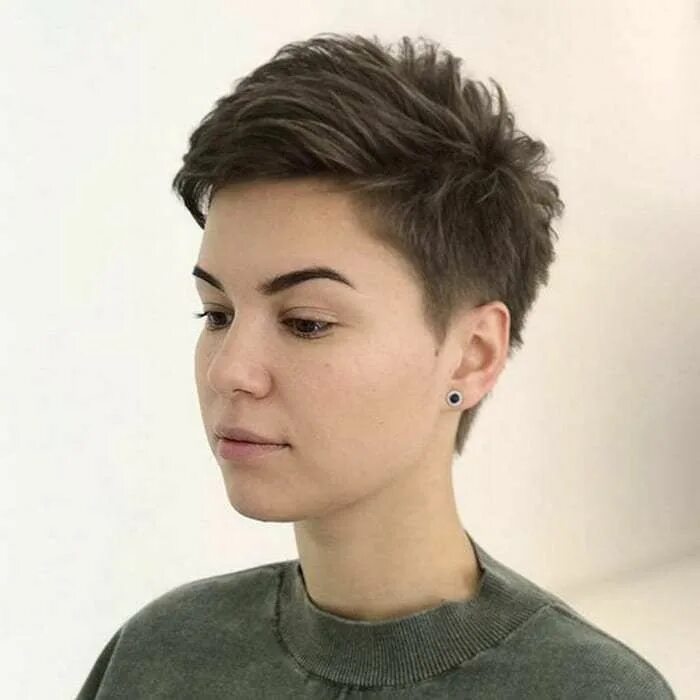 Прическа для девушки короткая стрижка Super Very Short Pixie Haircuts 2018 Options and Trends - Fashionre Pixie haircu