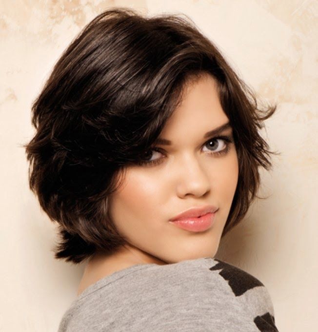 Прическа для густых волос женские Chin length haircuts, Short hair styles, Medium hair styles