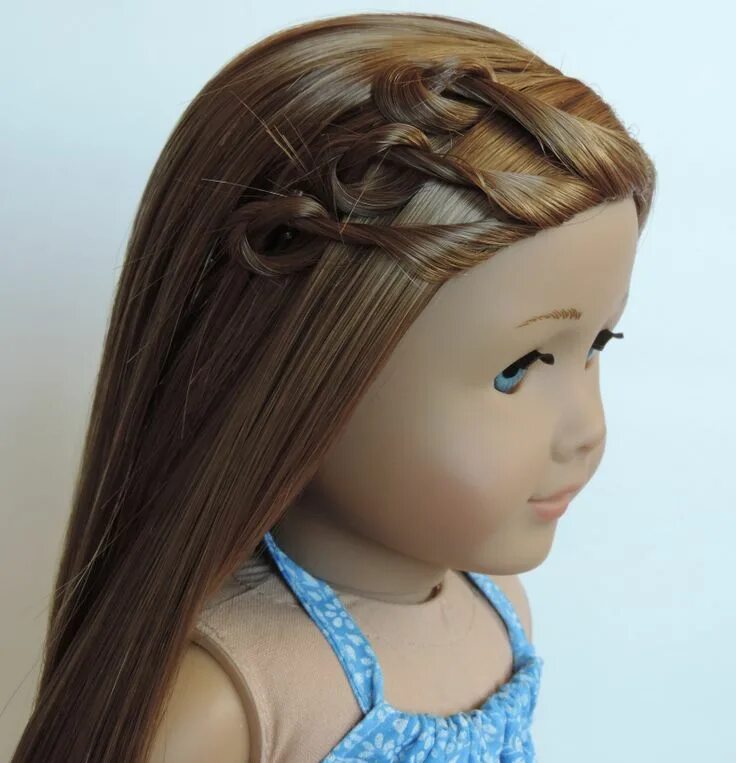 Прическа для куклы с длинными DSCN4991 American girl hairstyles, American girl doll hairstyles, Dolls with lon