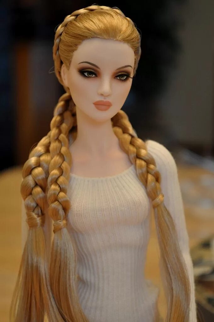 Прическа для куклы с длинными Flickr Fashion dolls, Barbie hair, Fashion