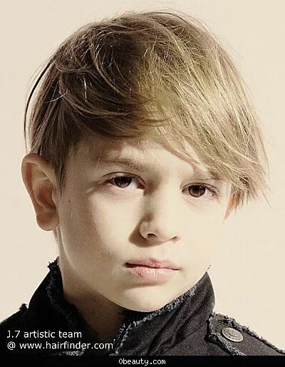 Прическа для мальчика модная длинная челка little boy surfer haircuts 2014 - Google Search . Little boy haircuts, Boys hair