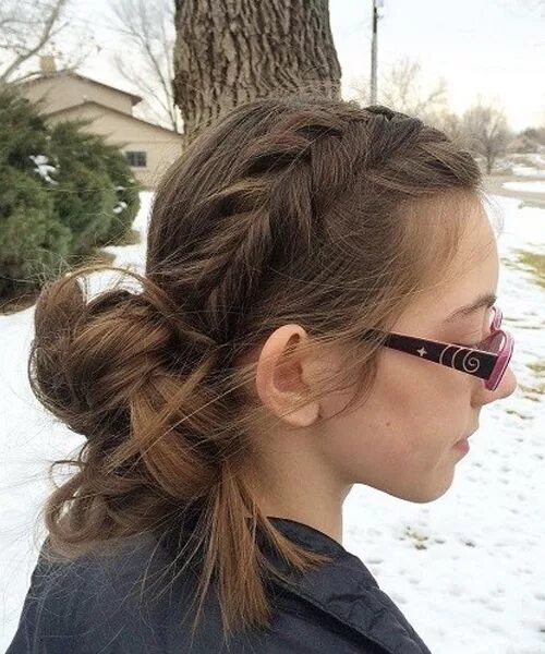 Прическа для подростков девочек 14 лет Easy Messy Bun Hairstyles 2018 for Teenage Girls Teenage hairstyles, Easy hairst